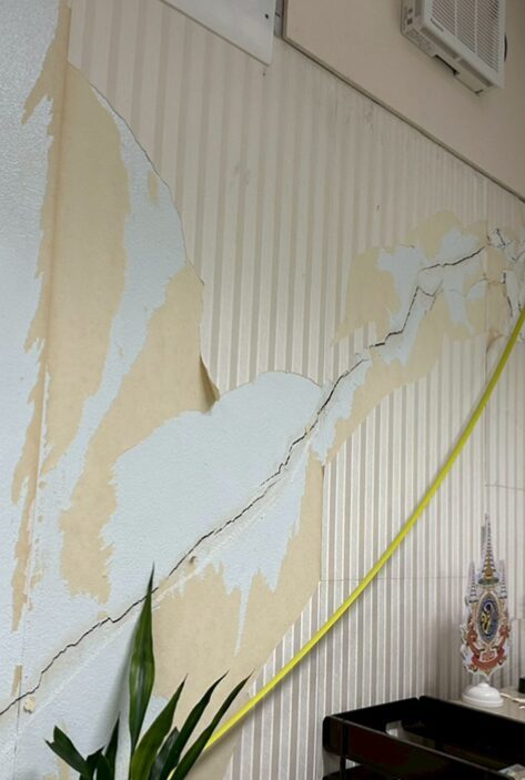 Crack injection repair works